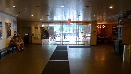 Enlarge photo 21