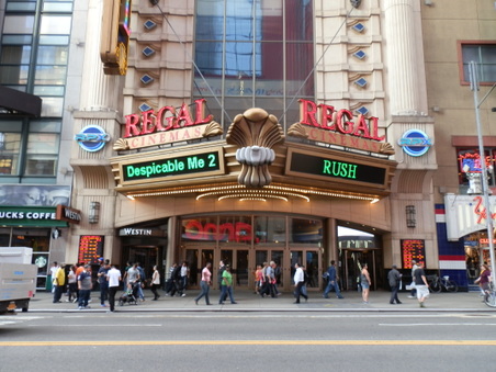 Regal E-Walk 13