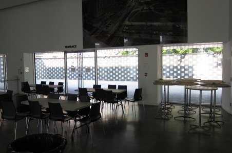 Enlarge photo 22