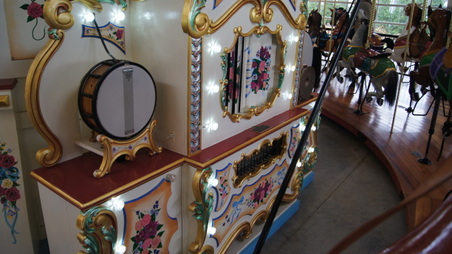 Enlarge photo 61