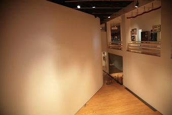 Enlarge photo 59