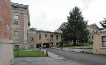 Enlarge photo 40