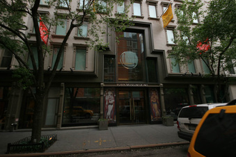 Enlarge photo 4