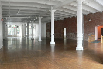 Enlarge photo 19