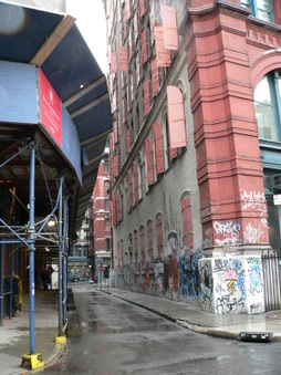 Enlarge photo 11