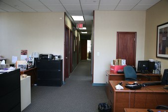 Enlarge photo 34