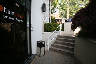 Enlarge photo 61