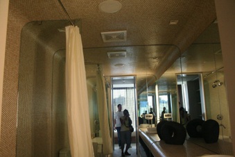 Enlarge photo 49