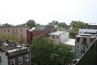 Enlarge photo 69
