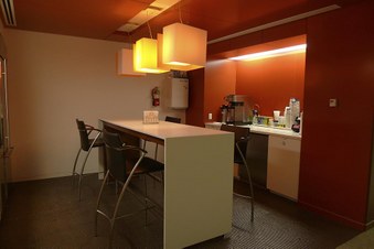 Enlarge photo 36