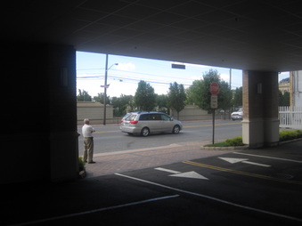 Enlarge photo 11