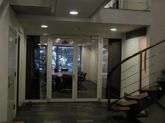 Enlarge photo 23