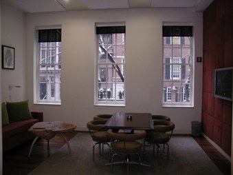 Enlarge photo 46