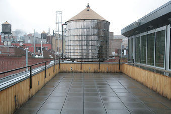 Enlarge photo 41