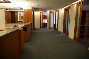 Enlarge photo 32