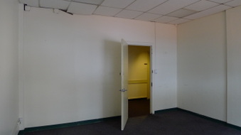 Enlarge photo 25