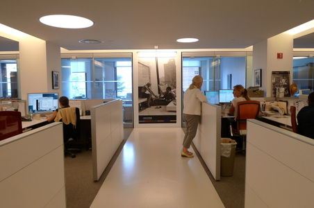 Enlarge photo 12