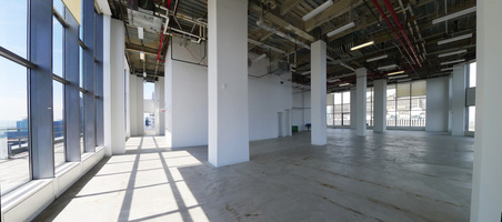 Enlarge photo 24