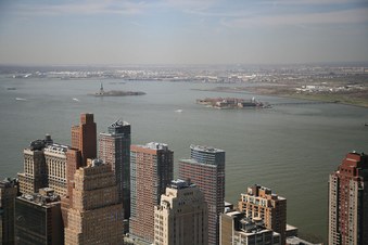 Enlarge photo 35