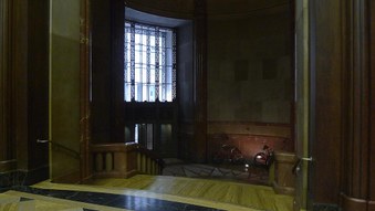 Enlarge photo 2