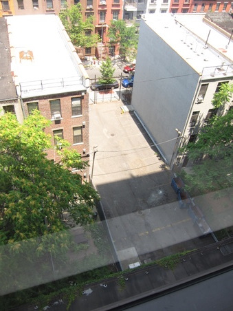 Enlarge photo 15