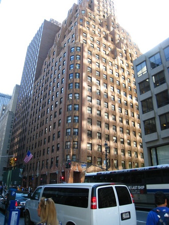 570 LEXINGTON AVENUE FOLDER