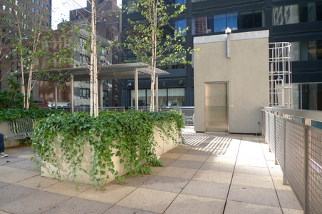 Enlarge photo 24