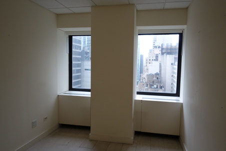 Enlarge photo 18