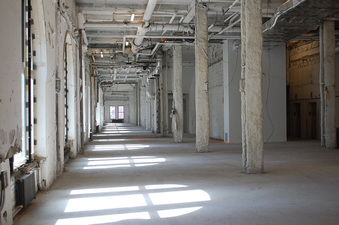 Enlarge photo 48