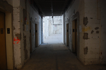 Enlarge photo 53