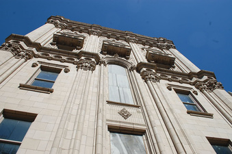 Enlarge photo 58