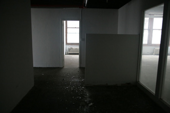 Enlarge photo 32
