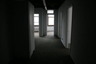 Enlarge photo 33
