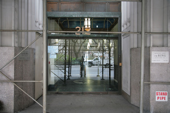 Enlarge photo 45