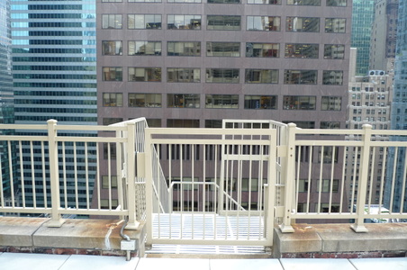 Enlarge photo 26