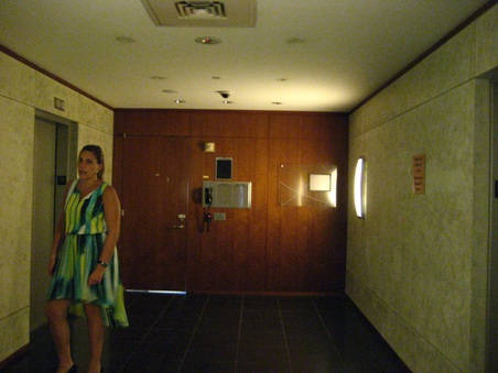 Enlarge photo 19