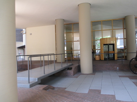 Enlarge photo 24