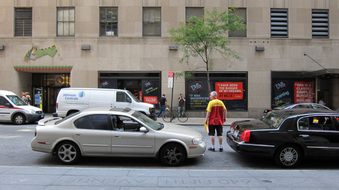Enlarge photo 3