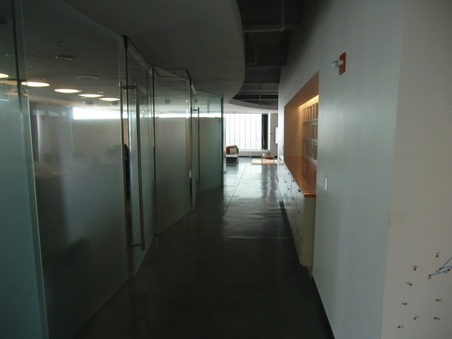 Enlarge photo 14