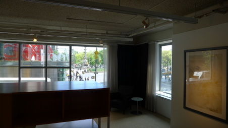 Enlarge photo 83