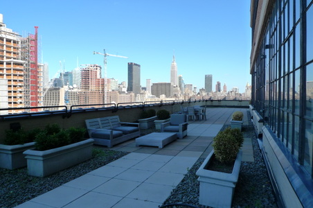 Enlarge photo 37