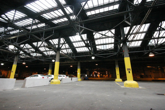 Enlarge photo 69