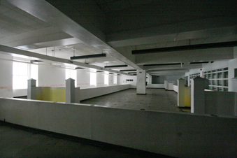 Enlarge photo 103