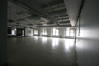 Enlarge photo 113