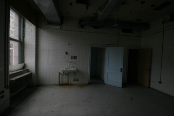 Enlarge photo 155