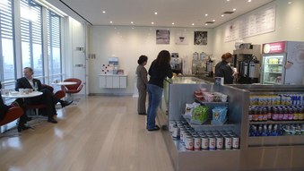 Enlarge photo 16