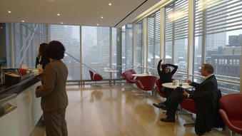 Enlarge photo 17