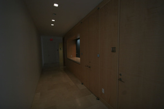 Enlarge photo 69