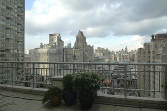 Enlarge photo 17