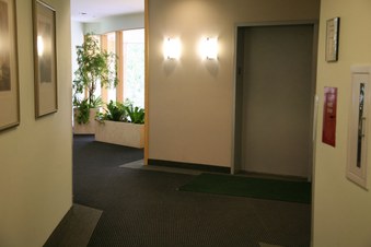 Enlarge photo 33